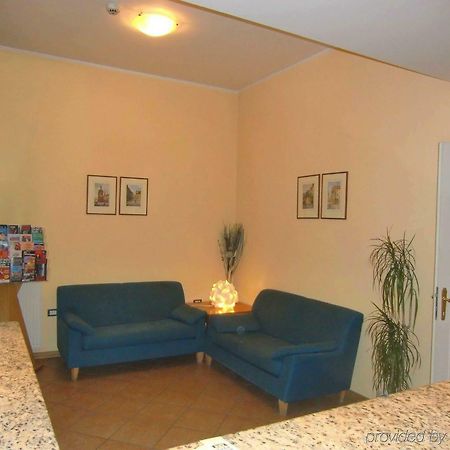 Central Hotel Tiepolo Prague Dalaman gambar