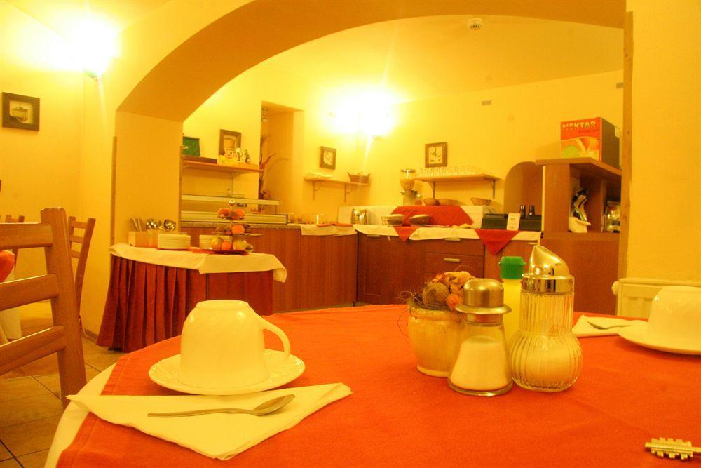 Central Hotel Tiepolo Prague Luaran gambar
