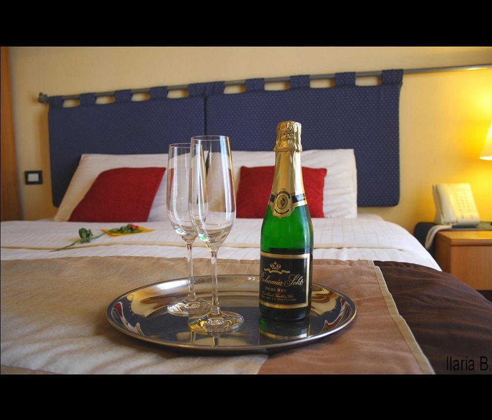 Central Hotel Tiepolo Prague Luaran gambar